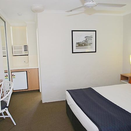 Darcy Arms Hotel Motel Gold Coast Dış mekan fotoğraf