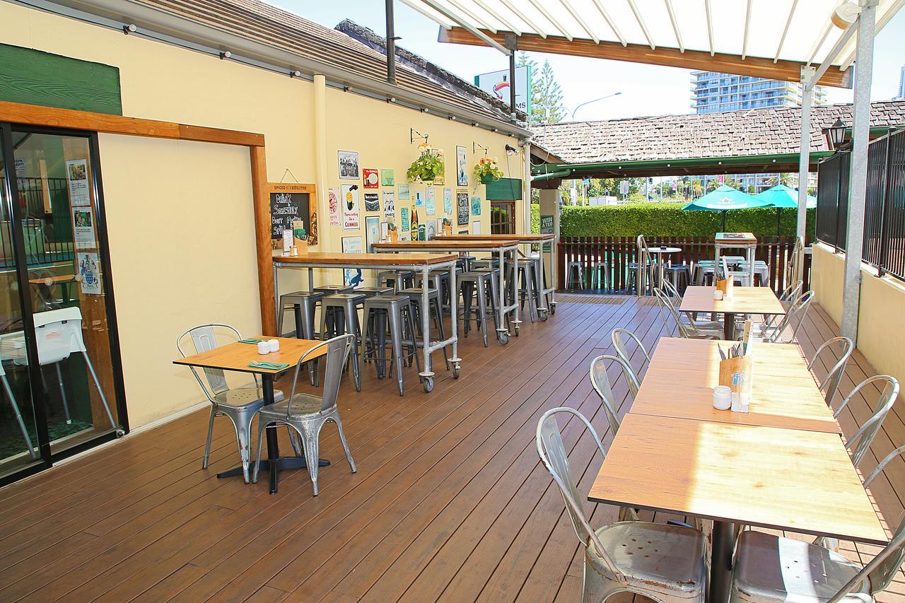 Darcy Arms Hotel Motel Gold Coast Dış mekan fotoğraf