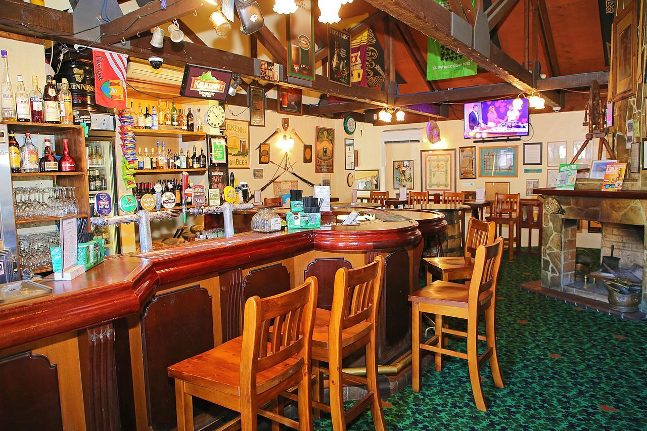 Darcy Arms Hotel Motel Gold Coast Dış mekan fotoğraf