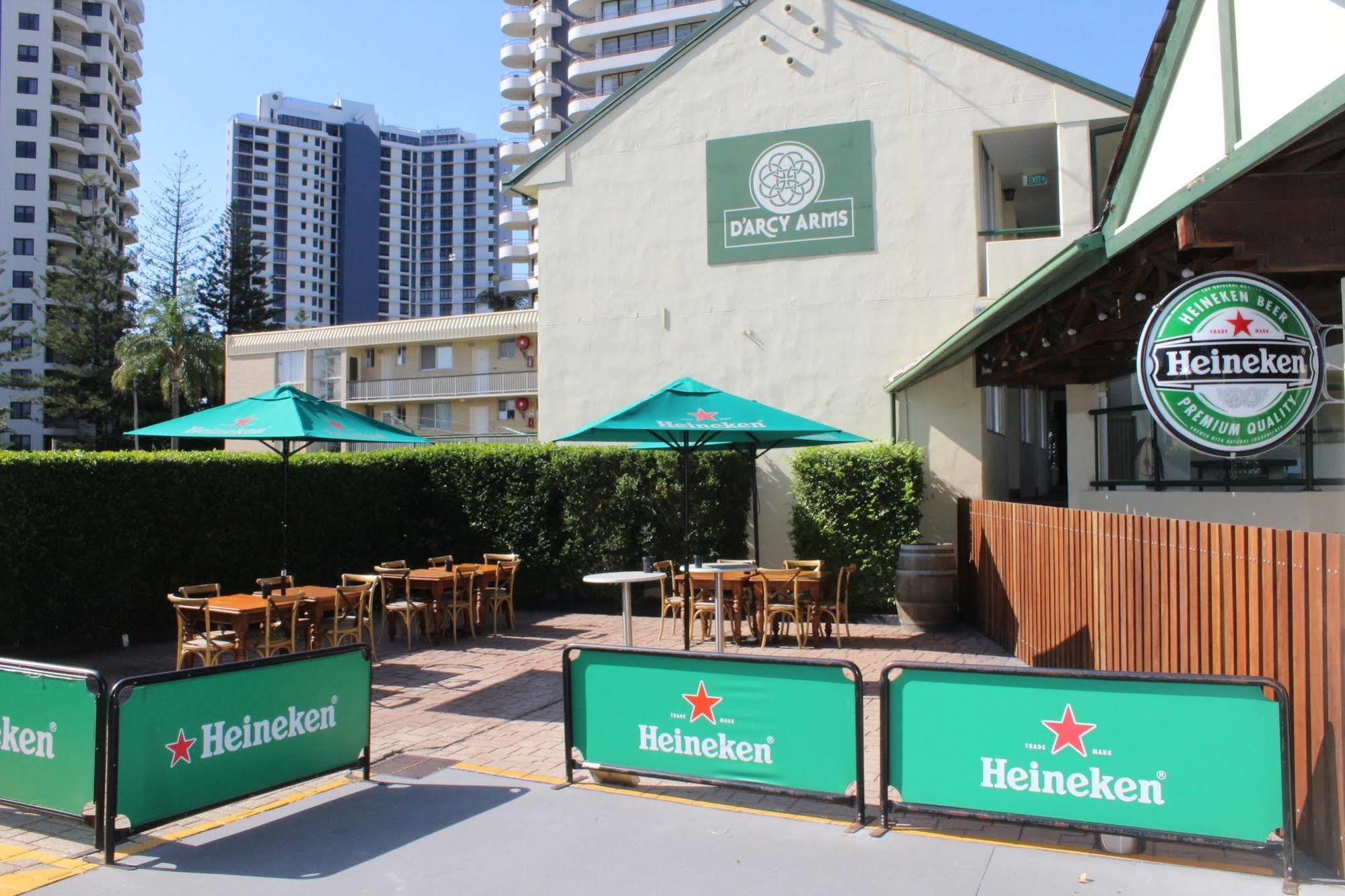 Darcy Arms Hotel Motel Gold Coast Dış mekan fotoğraf
