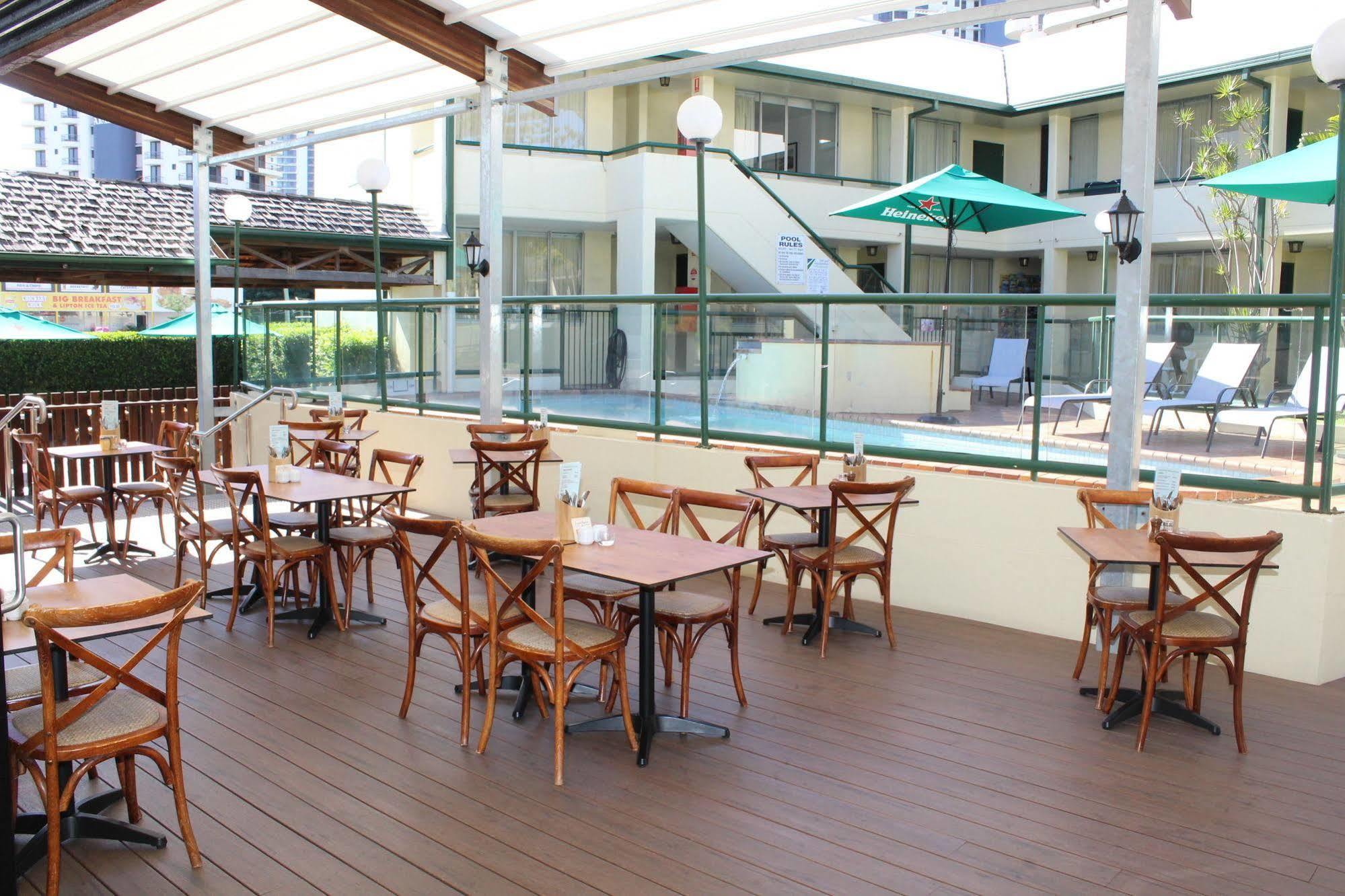 Darcy Arms Hotel Motel Gold Coast Dış mekan fotoğraf