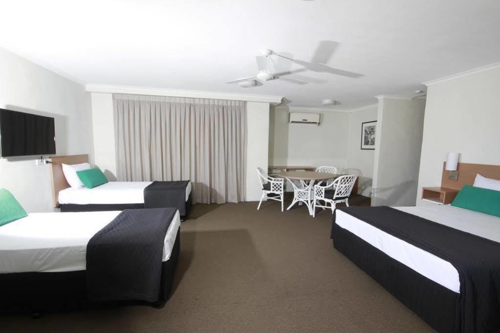 Darcy Arms Hotel Motel Gold Coast Dış mekan fotoğraf